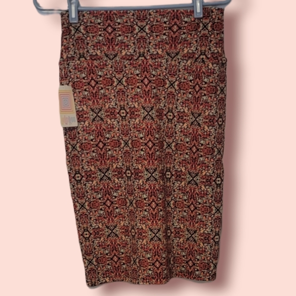 LuLaRoe Dresses & Skirts - 5/$25 Lularoe Cassie skirt